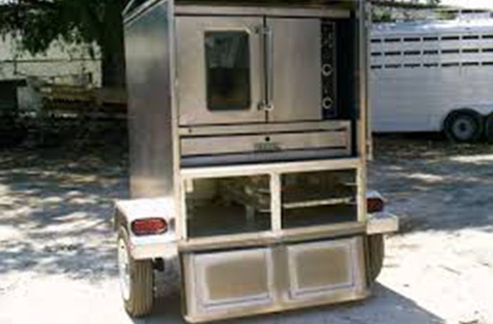 SPECIALTY TRAILERS & TRUCK BEDS
